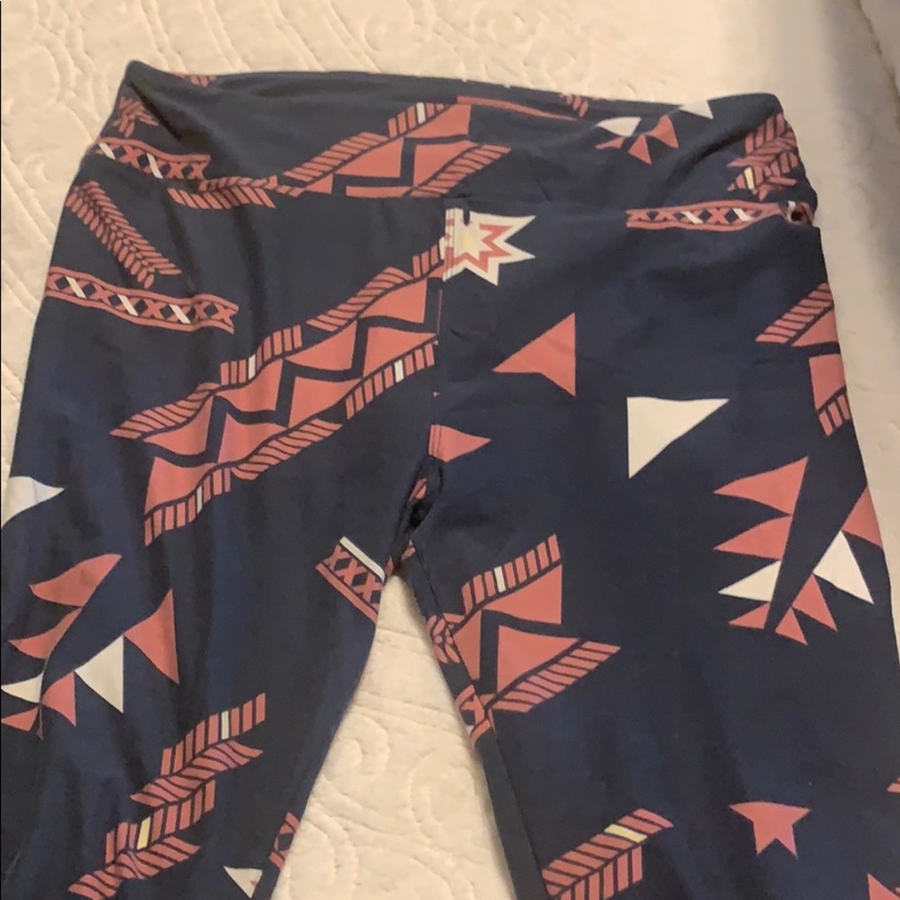 LULAROE tall and curvy size XL